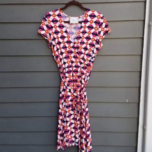 Leota Faux Wrap Dress in Navy, Pink, Orange Print See Measurements - Picture 1 of 7